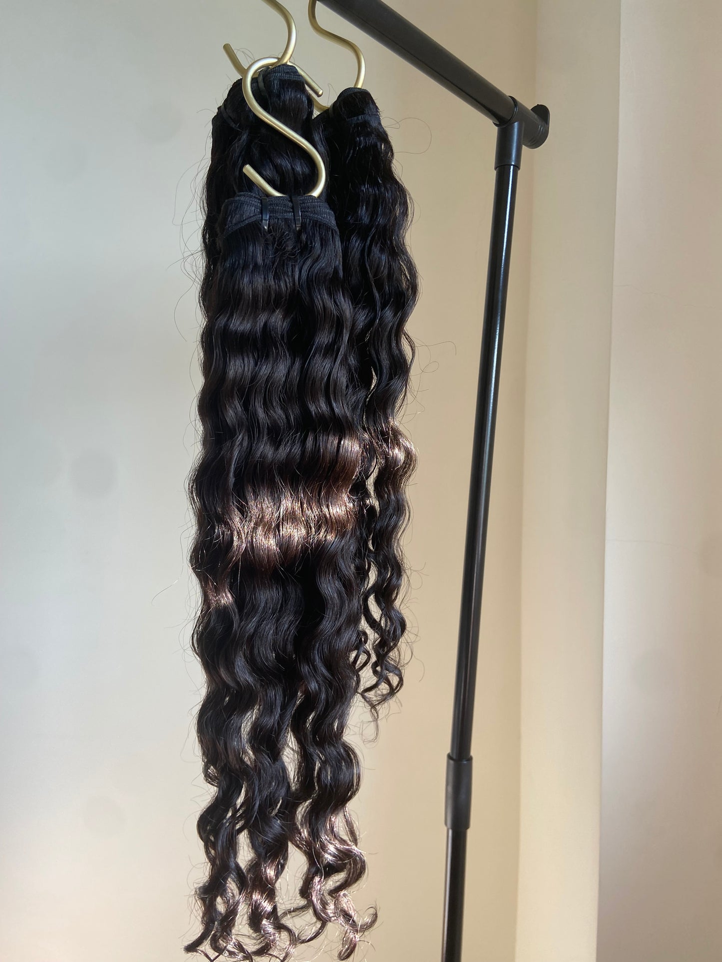 Premium Wavy Extensions