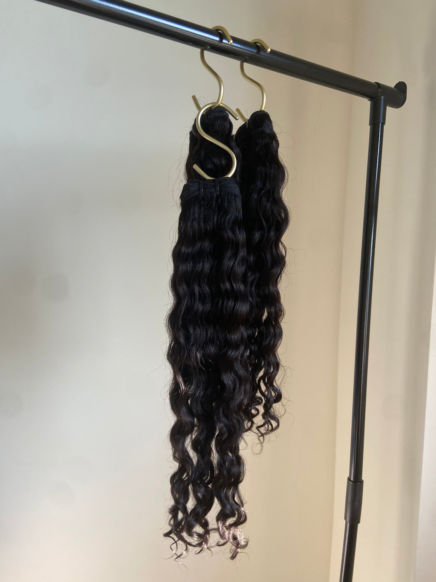Premium Wavy Extensions